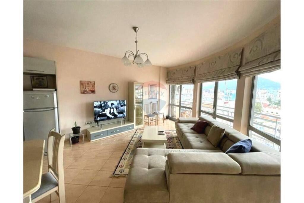 Apartment 2+1+ garage at Zogu i Zi !