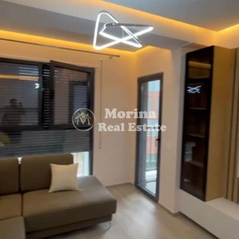 Qera, Apartament 1+1,Stacioni Trenit, 550 euro/muaj