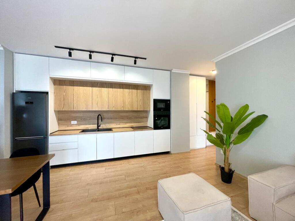 Apartment 2+1 for rent in Delijorgj at Kavaja Street