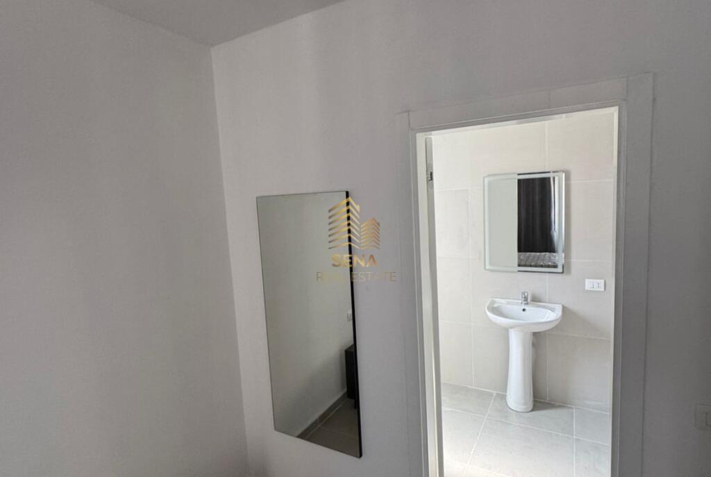 Qira, Apartament, 2+1+2wc + Post Parkimi, Astir, 700 Euro/Muaj