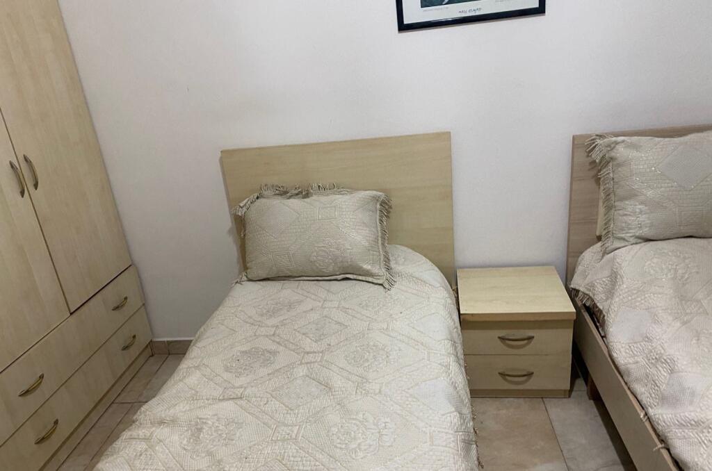 Jepet Me Qera Apartament 1+1+1 Ballkon
