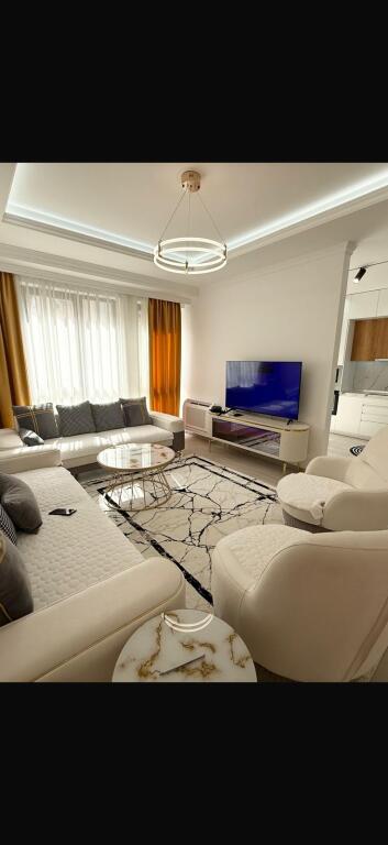 Qira apartament 2+1 tek urban gate ne astir
