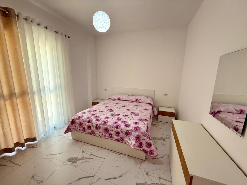 Apartament 2+1 për Qira kat vile ne Mullet