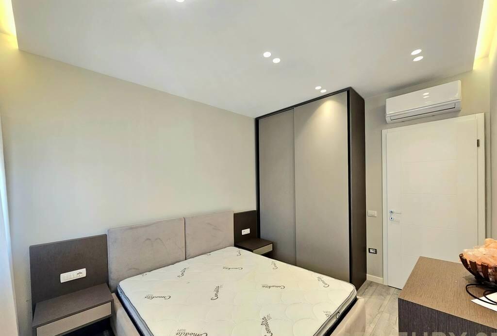 Appartamento 1+1 con Posto Auto al Lago Secco – 800 € / Mese