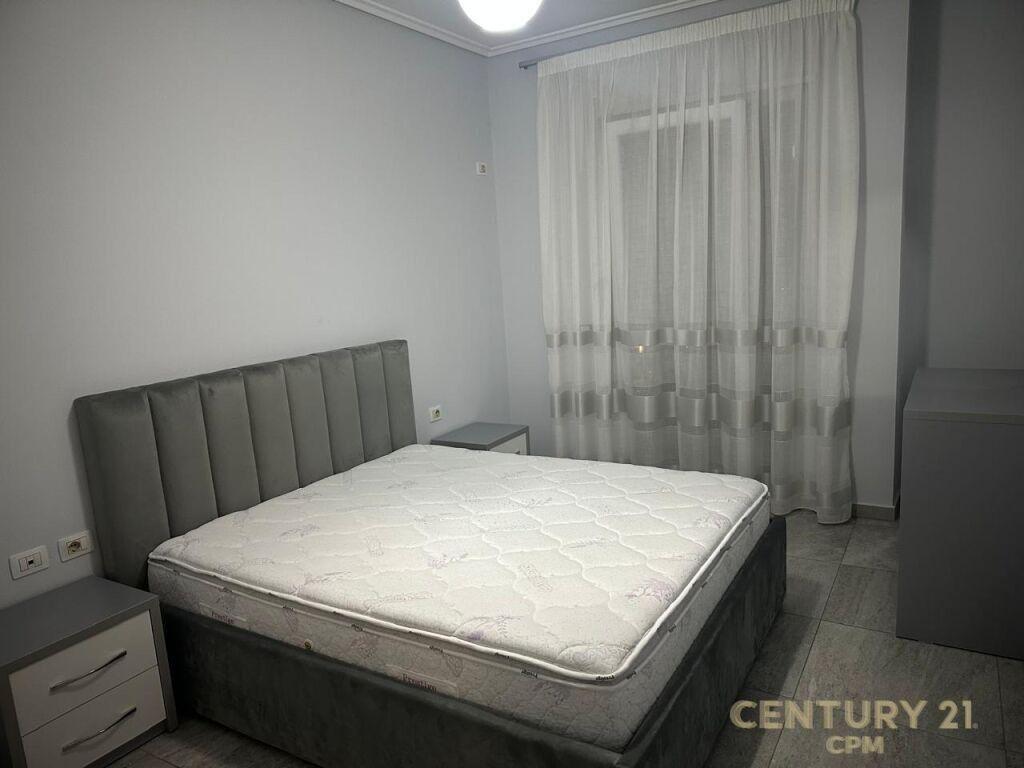 Jepet me Qira Apartament 2+1 – Kompleksi Dinamo, Komuna e Parisit