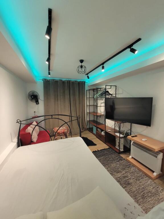 Studio apartment for rent in the Municipality of Paris