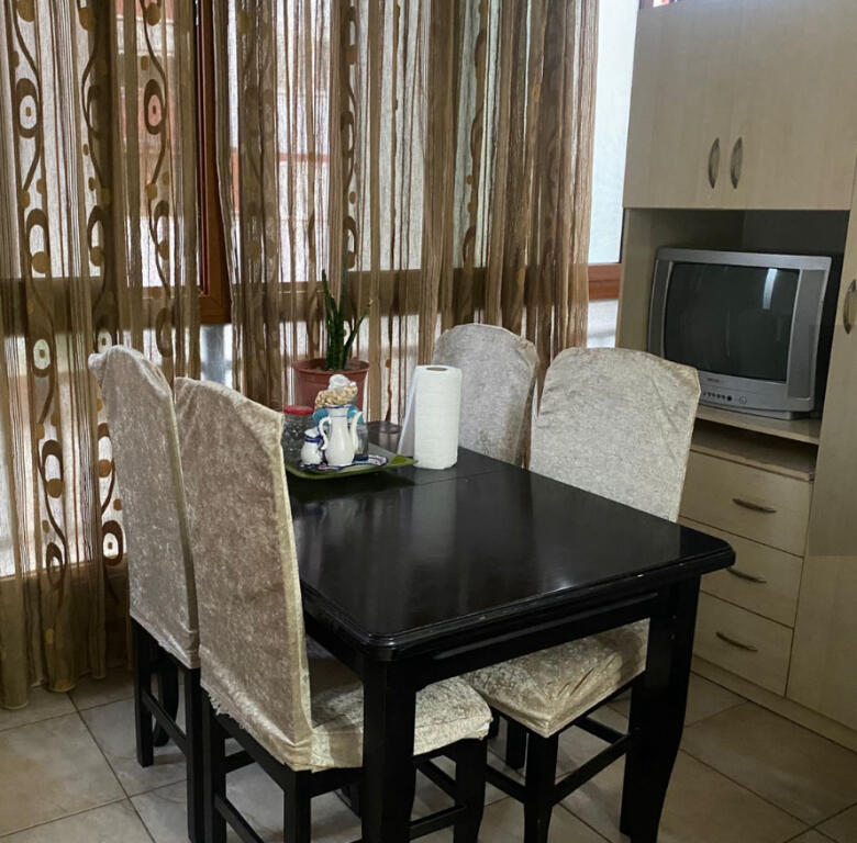Jepet me qera apartament 1+1 Yzberisht