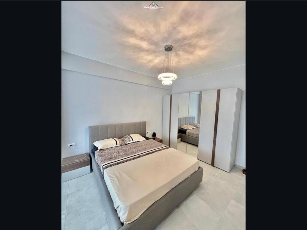 Japet me qira apartament 2+1 Tek Brryli