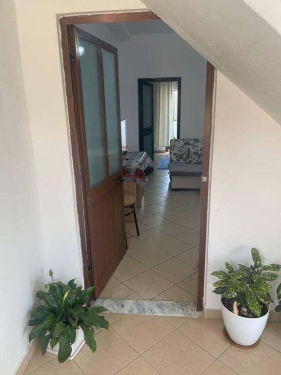 Apartament 1+1 me qera per studente ne Allias/prane Amerikan 2 (400 Euro i diskutueshem)