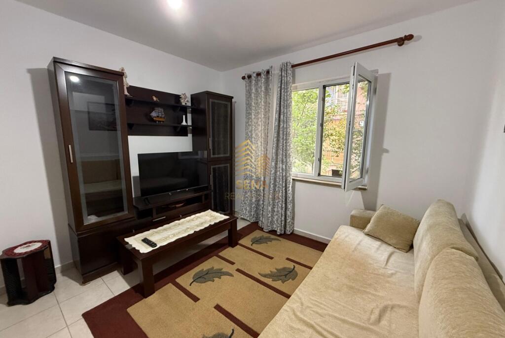 Qira, Apartament 2+1+blk+2+ blk, Laprake -Blloku Gintash, 600 ALL/muaj
