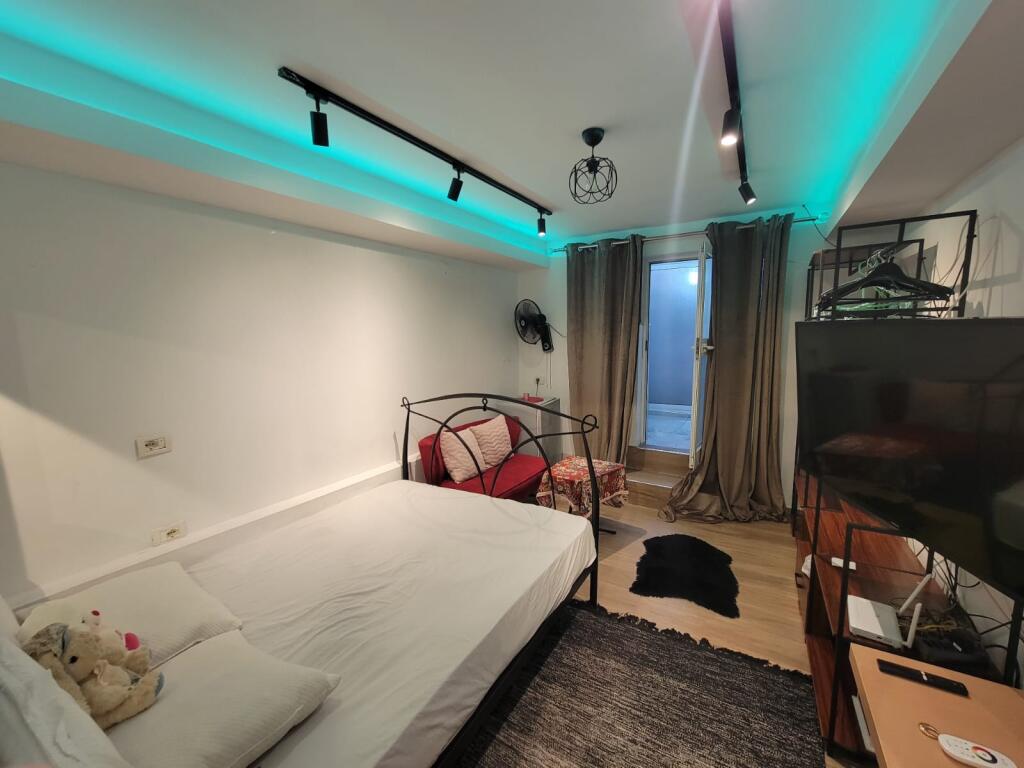 Studio apartment for rent in the Municipality of Paris