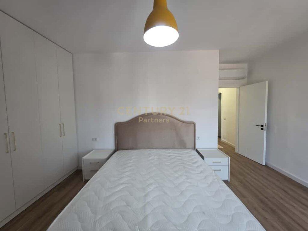 APPARTAMENTO MODERNO IN AFFITTO – 2+1+2 BAGNI + 3 BALCONI, Don Bosko