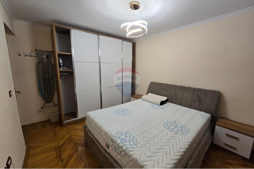 For rent 1+1, Train Station