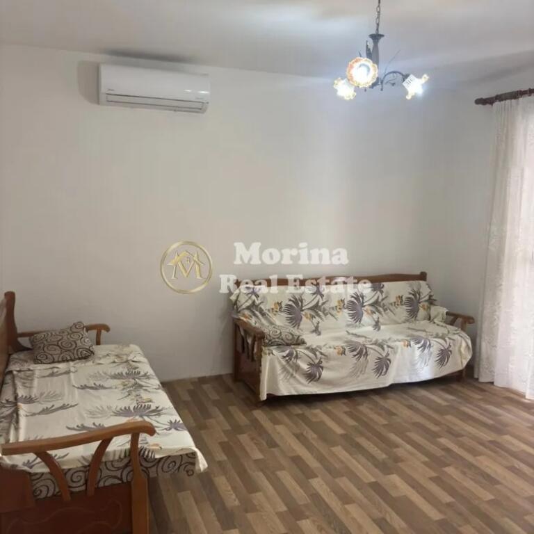Qera Hyrje private 1+1, “Shkolla e Baletit” 400Euro/Muaj