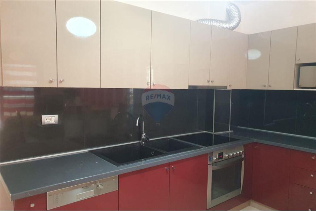 Kodra e Diellit,japim apartament 1+1 me qira!