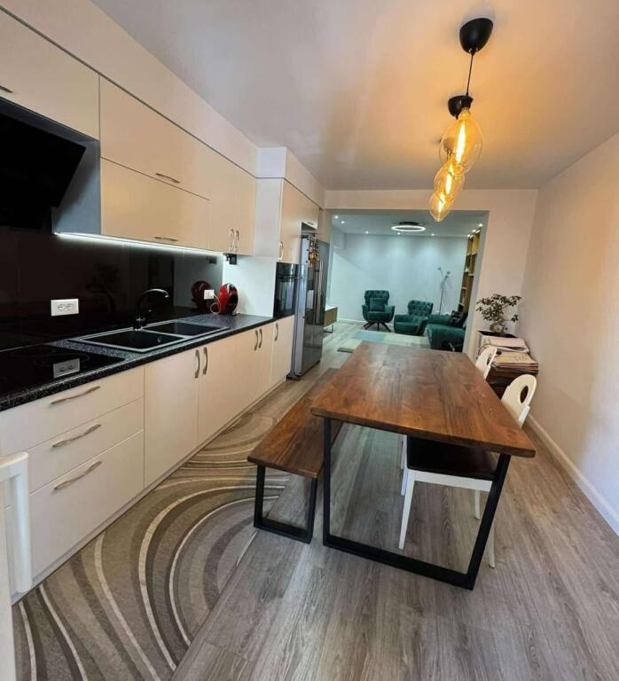 APARTAMENT ME QIRA 2+1+2 BALLKONE - BLLOKU