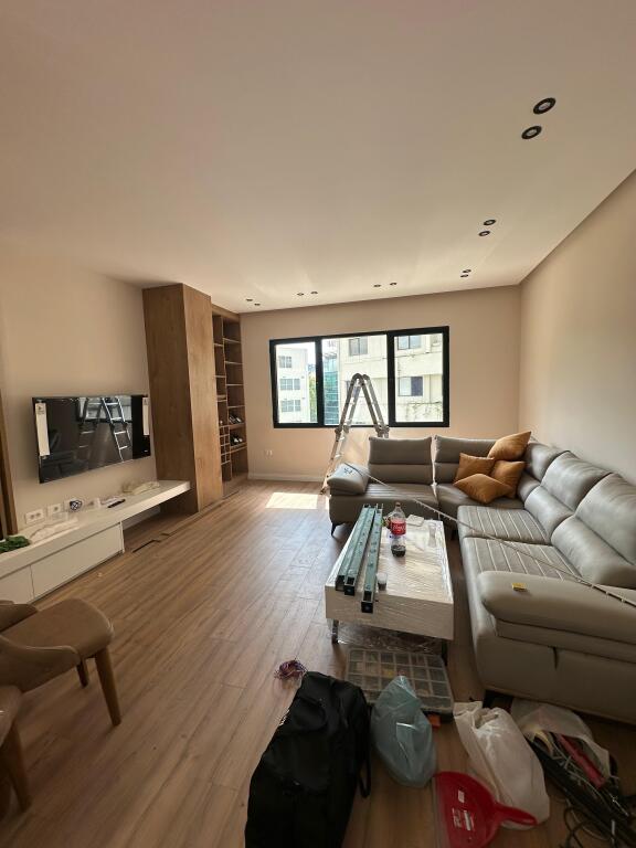 🏡 Jepet me qira apartament 1+1 – Spring Residence, Vasil Shanto