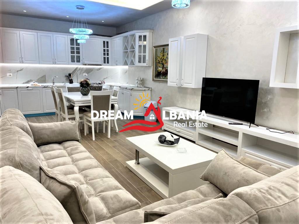 Apartment 2+1 for rent Near Tirana Golden Park, near the American Hospital 3, in Tirana (ID 4221908)