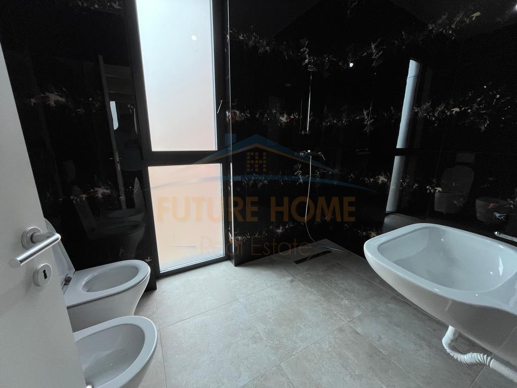 Rent, Apartment 3+1+2, Kavaja Street, Tirana