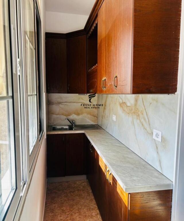APARTAMENT ME QERA 2+1 FERIT XHAJKO 55.000 LEKE