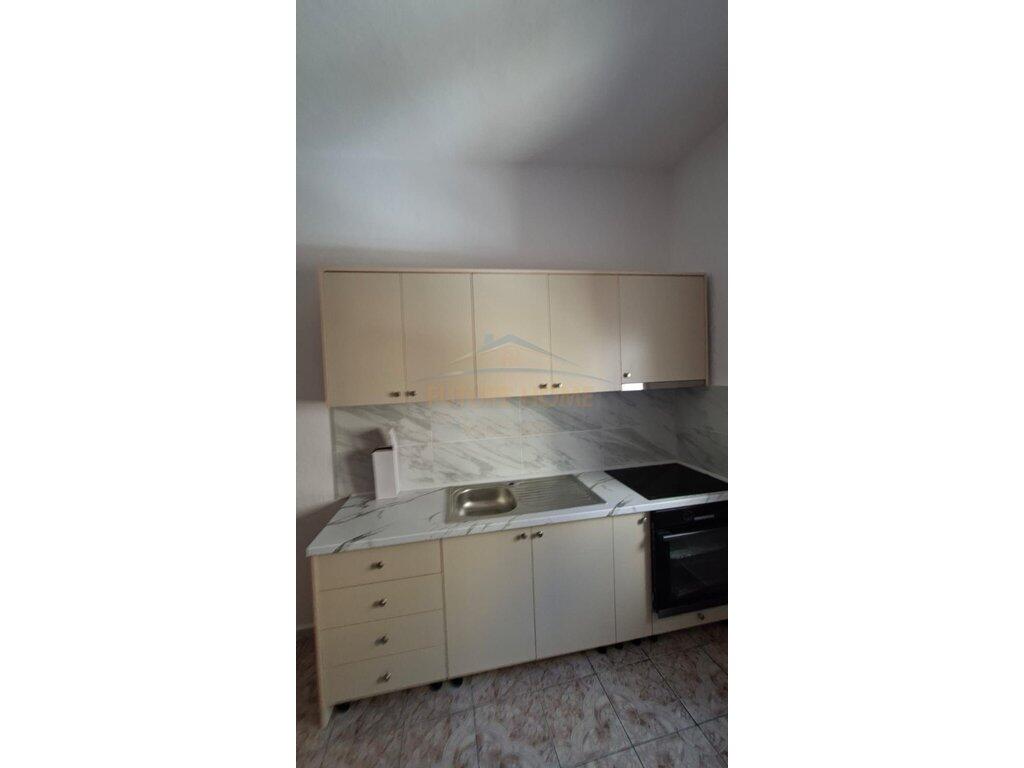 Qira Apartament 1+1,Rruga e Durresit , Tirane