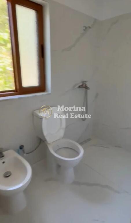 Qera Garsionere, Laprak,  250 Euro/muaj