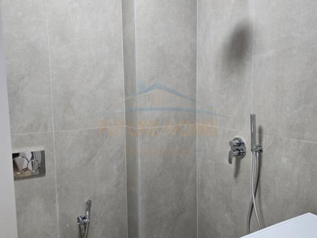 Qera, Apartament 2+1+2, Vasil Shanto, ish Uet, Tiranë