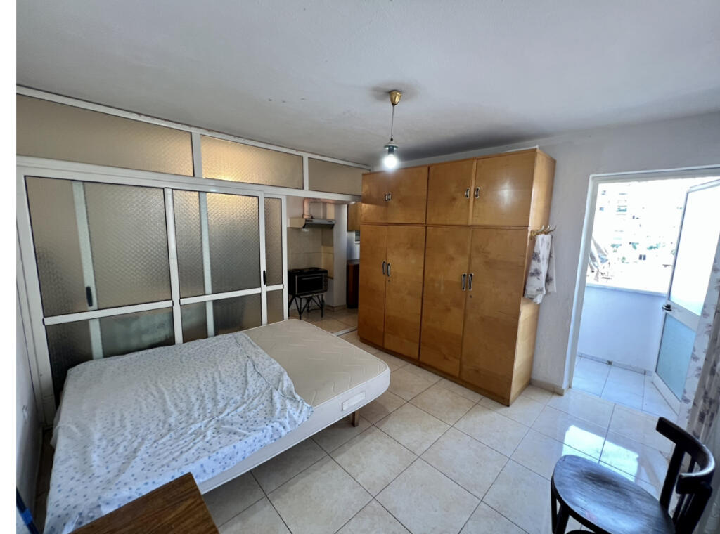📣 QERA Apartament 1+1 📍 Prane Shkolles "Vasil Shanto" ✨  