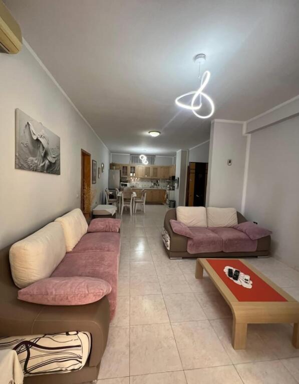 3+1 apartment for rent near the German Embassy!