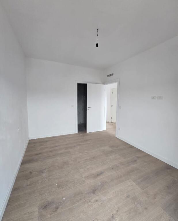 Apartment for sale! Red School 3+1+2 in a new building