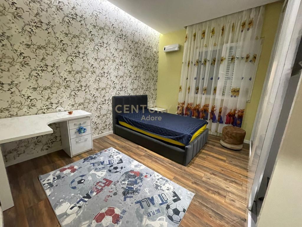 Apartament 2+1 në Sauk të Vjetër + Post Parkimi | 600€/muaj