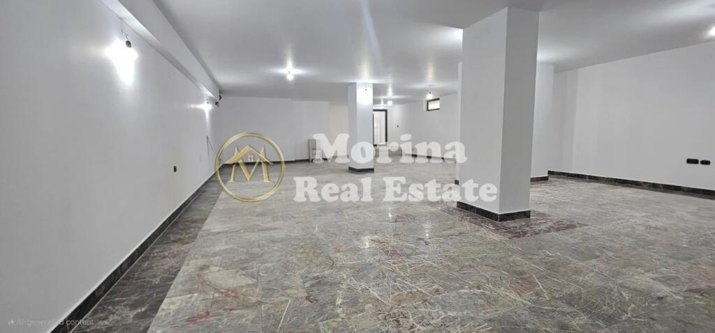 Affitto, Locale Commerciale, Via Sami Frashri, 370 euro/mese