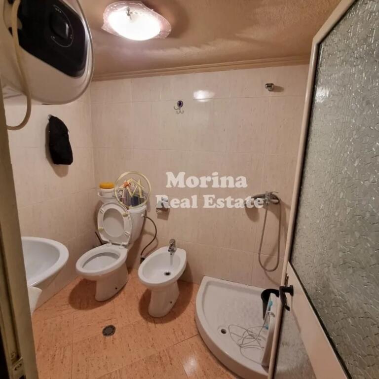 Shitet, Ambient Biznesi, Rruga e Durresit, 450,000 Euro
