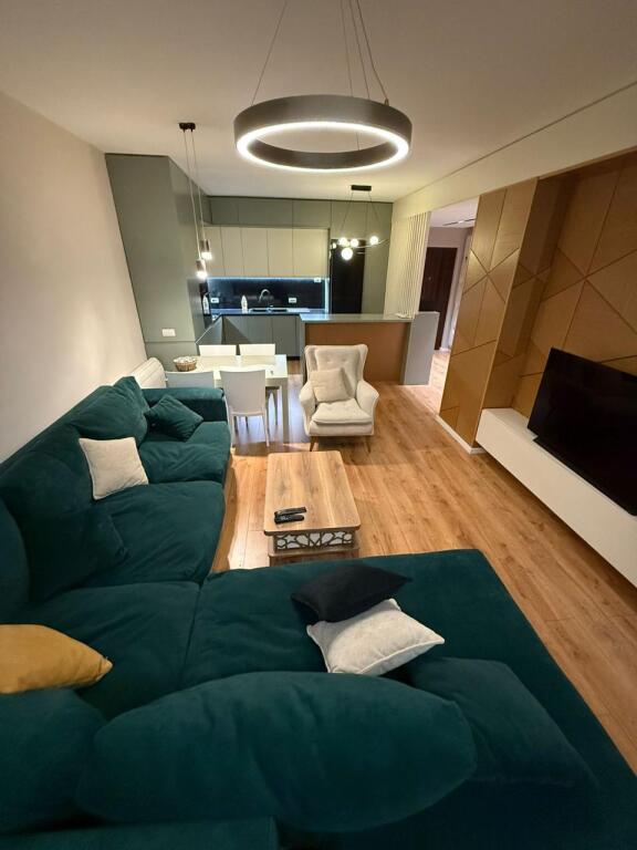 Luxury Apartment 2+1+parking for rent at 21 Dhjetori, near Kompleksi Kontakt (1000 euro)