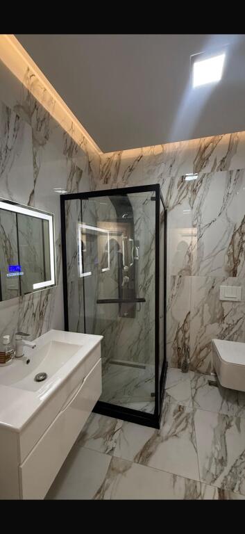 Qira apartament 2+1 tek urban gate ne astir