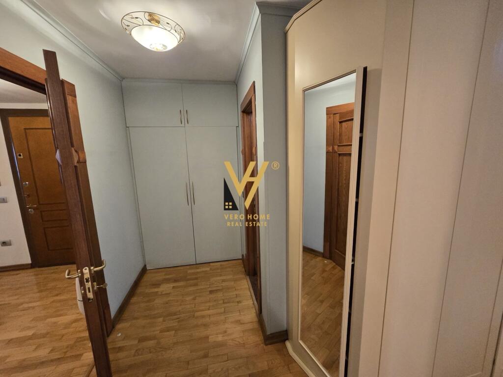 SHITET APARTAMENT 4+1+2 BLK TE BLV.ZOGU I PARE 600.000 EURO