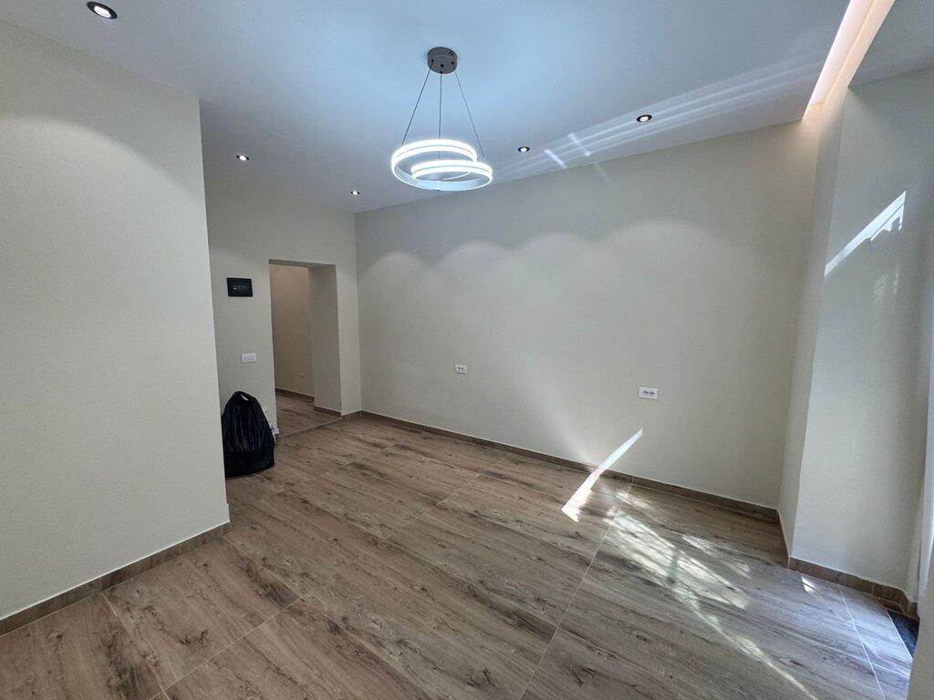 Rent, Office Space, Myslym Shyri, Tirana.
