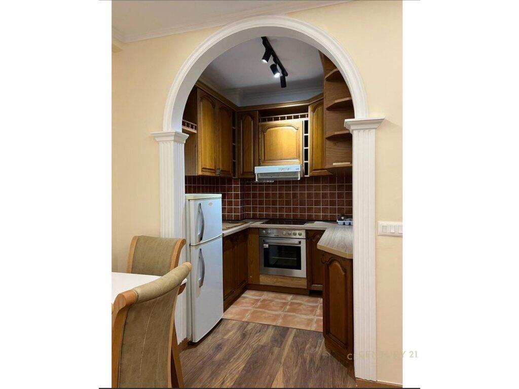SHITET APARTAMENT 1+1 PRANE PAZARIT TE RI ! 170,000 €