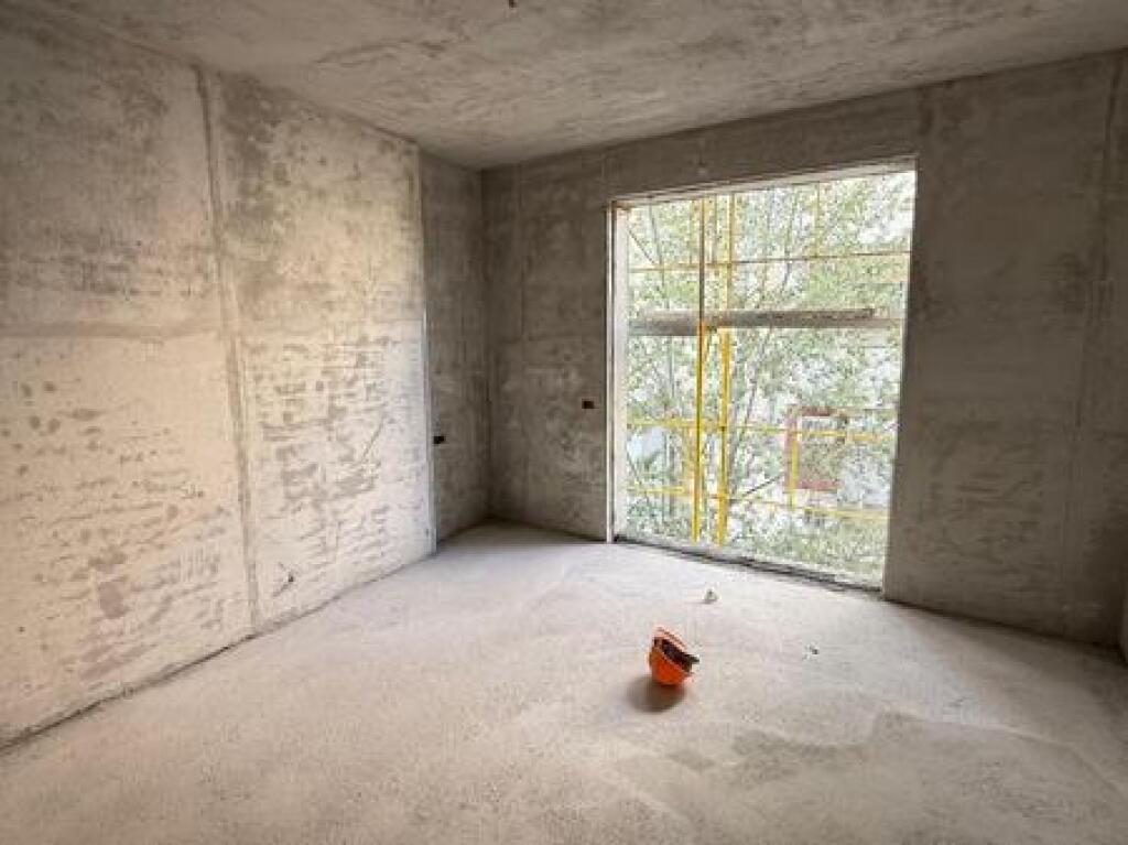 Shitet, Apartament 2+1+2, Kompleksi Palladium, Liqeni i Thate, Tirane