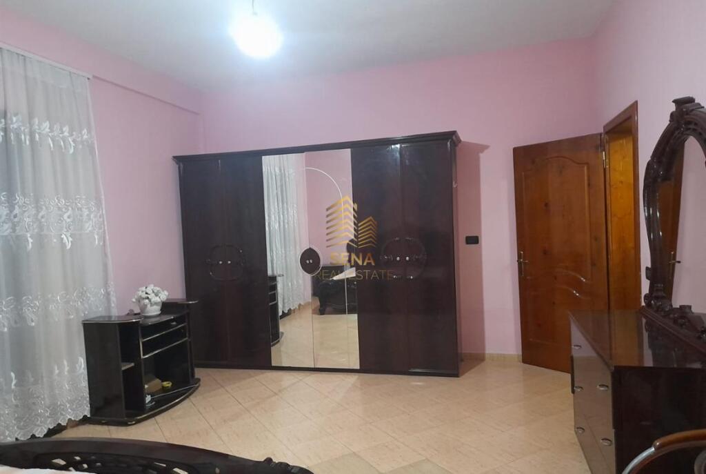 Rent, Private Entrance 1+1+blk, 5 Maji, 400 Euro/month