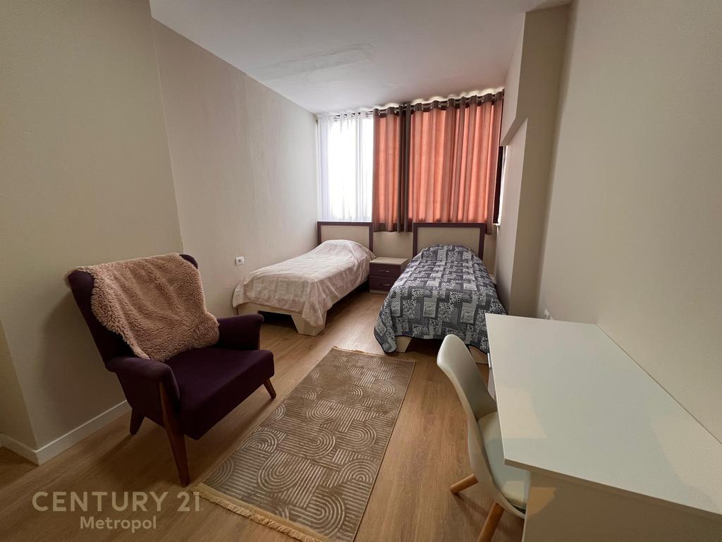 We are renting a 3+1+2 apartment in the Prestige Complex!