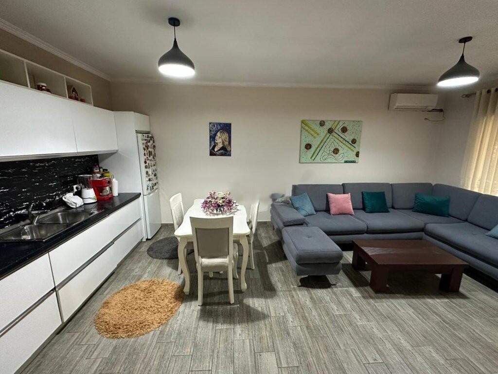 APARTAMENT 1+1 PER QIRA PRANE SPITALIT AMERIKAN 2
