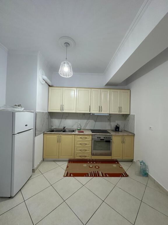 Jepet me qira apartament 2+1+2 ASTIR Bar Oslo 550€ i diskutushem