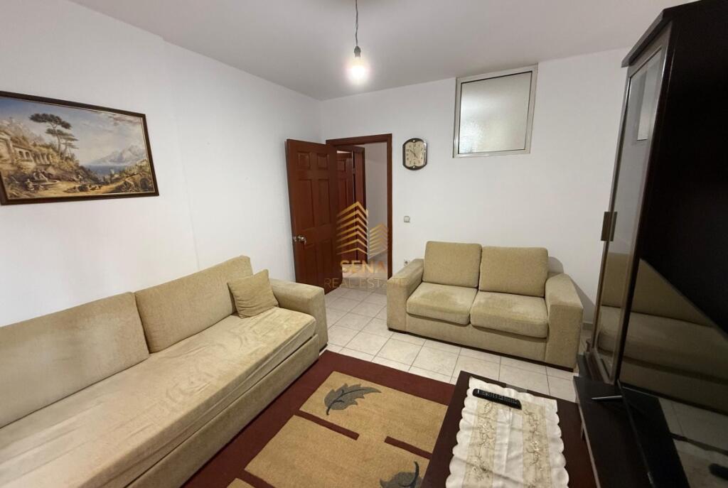 Qira, Apartament 2+1+blk+2+ blk, Laprake -Blloku Gintash, 600 ALL/muaj