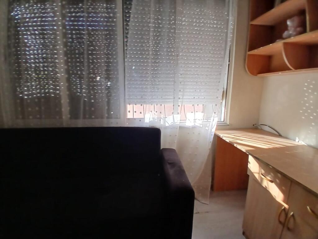 Apartment 1+1 adapted to 2+1 for rent Brryli