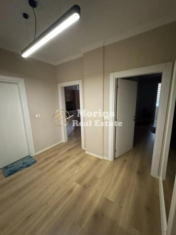 Qera Apartament 1+1 Bllok ,900 euro/muaj.