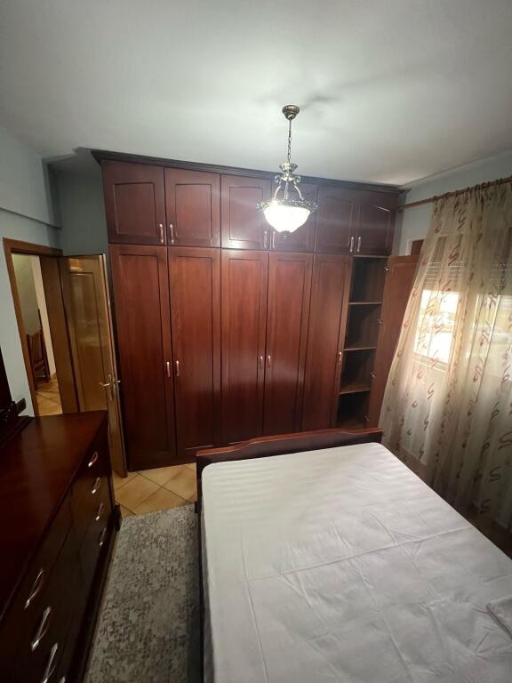 Apartament 3+1 ne komune