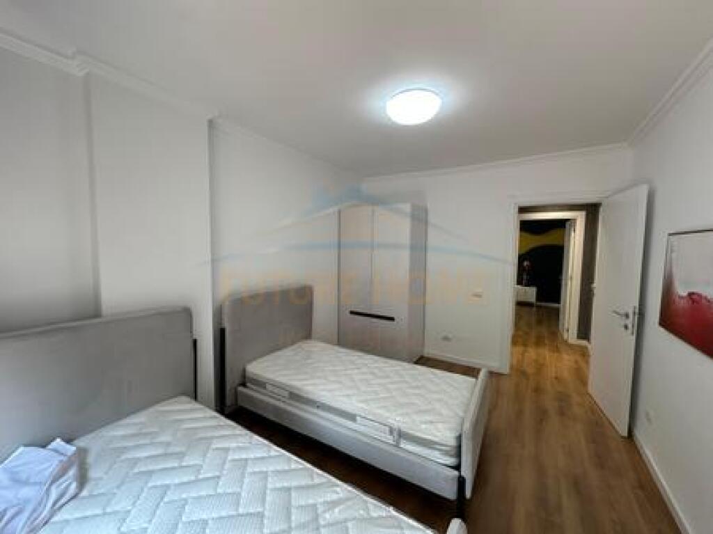 For sale, Apartment 2+1+2, Dry Lake, Tirana.