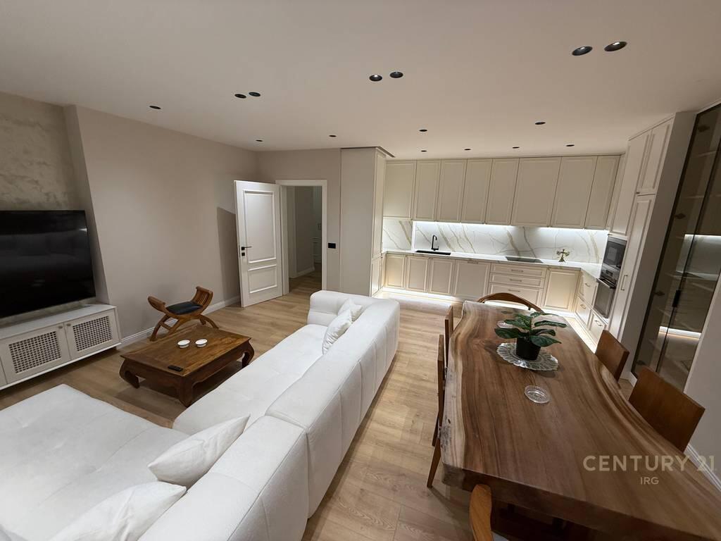 For Rent Apartment 2+1+2 with Parking Space – Kavajës Street, near the Embassy Block