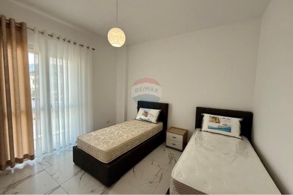 Vilë - Për Qira - TEG, Tiranë !